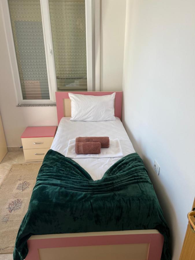 Sol Apartment Lezhë Buitenkant foto